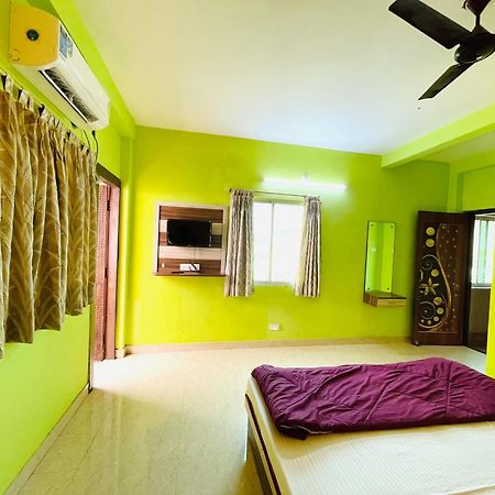 Hotel Falcon House ! Puri - Shriyash Group Esterno foto